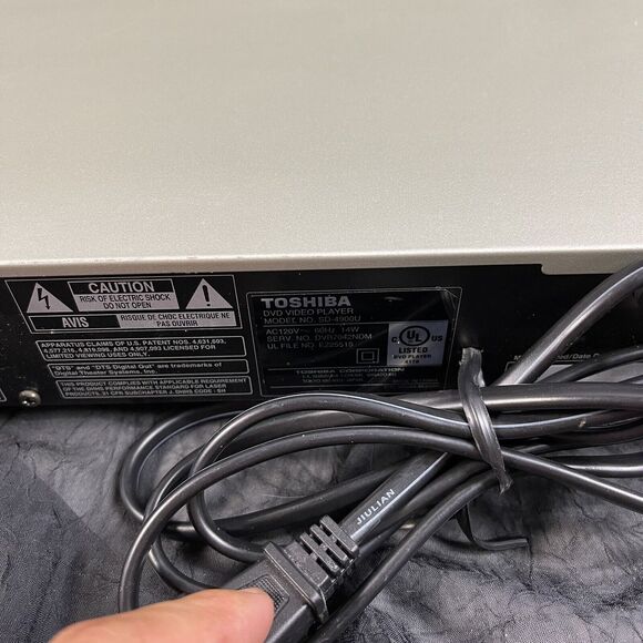 Toshiba SD-4900U 192kHz 24bit Audio DAC Dolby Digital DVD Video Player - Picture 7 of 7